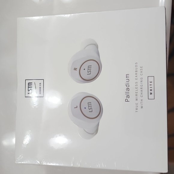 LSTN SOUND CO Other - LSTN Palladium earbuds new